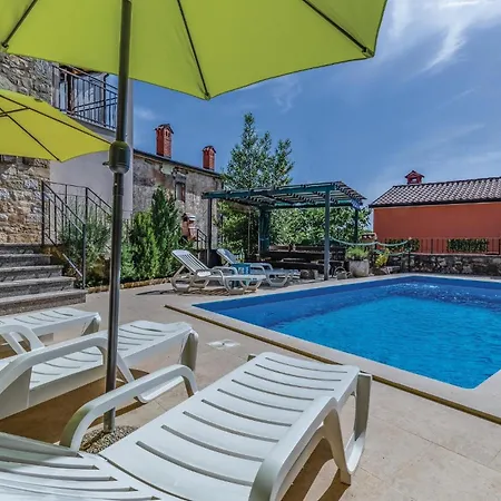 Kamena Vas Kamena Vas 펜션